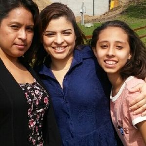 Meet your Posher, Veronica