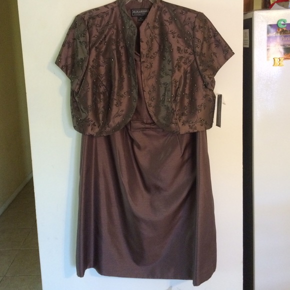 Chocolate brown 2pc dress so 18W