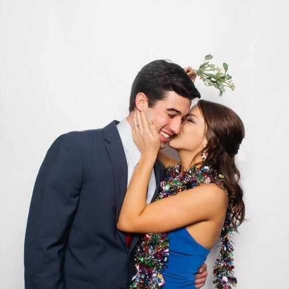 Meet your Posher, Raegan - Picture 2 of 2