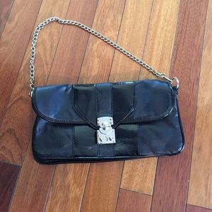 Adorable black clutch bag!