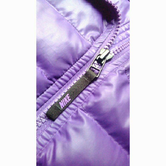 Nike jacket - Picture 3 of 4