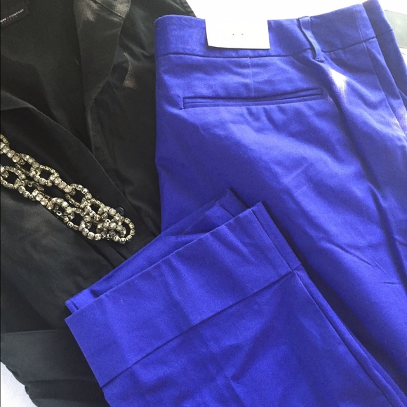 SALE | Purple cuffed Capri pants, NWT
