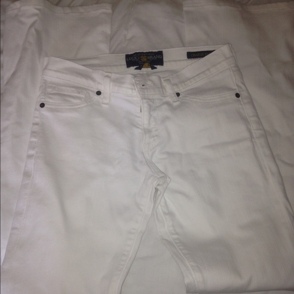NWOT Charlie Flare Lucky Brand jeans
