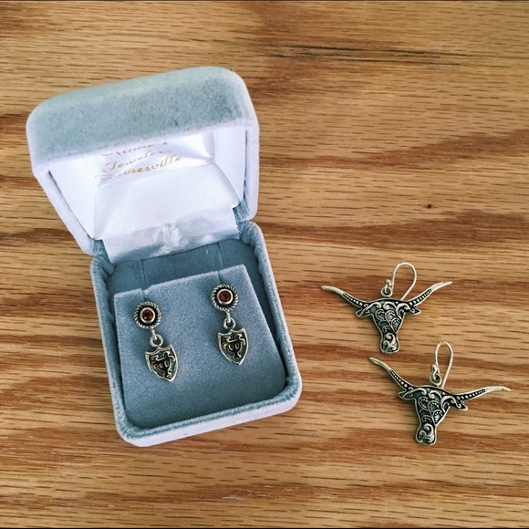 UT Longhorn Earrings (2 Pair)