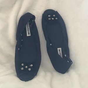 American Eagle flats