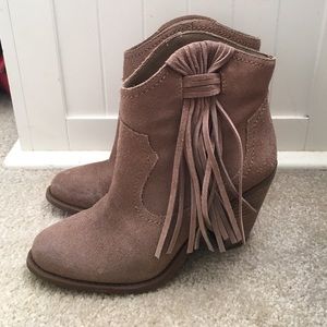 Jessica Simpson Colver Western Fringe Booties