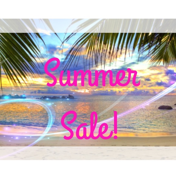 Flip Flops👙 Dresses👗 Handbags 👛