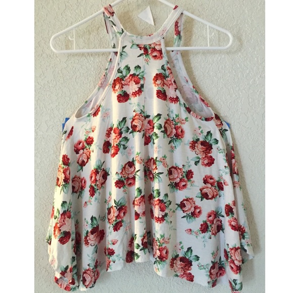 ROMANTIC FLORAL TANK! - Picture 2 of 2