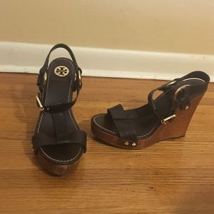 Super cute summer wedges!