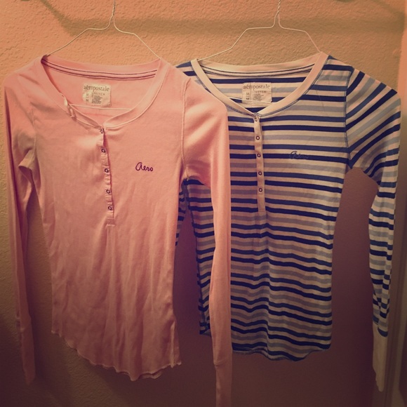 Bundle 2 medium Aeropostale henleys