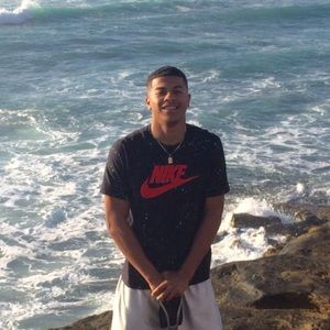 Meet your Posher, Everett