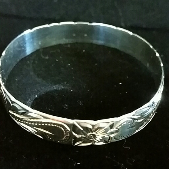 Sterling Hawaiian plumeria bangle-xsmall-NEW - Picture 3 of 4