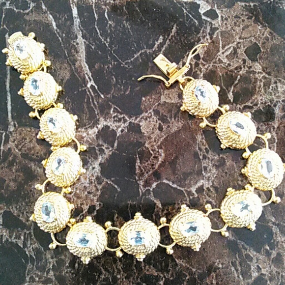A 14k over startling w blue topaz