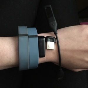 Fitbit Flex in Slate (Gently Used)