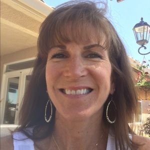 Meet your Posher, Ann