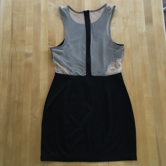 Mini dress - Picture 2 of 2