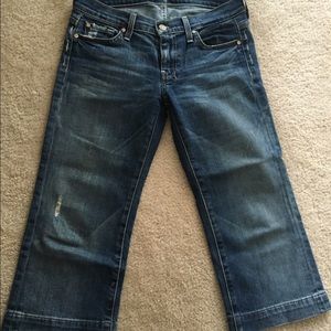 7 for all Mankind Capris- never worn