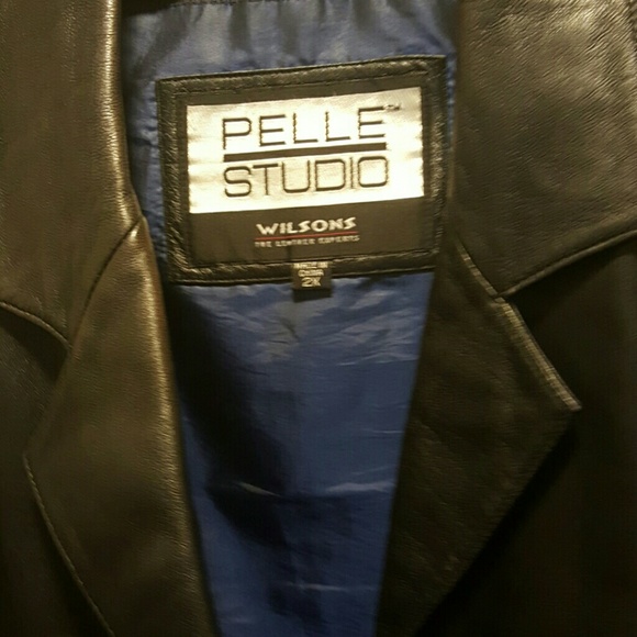 Leather jacket - Picture 2 of 2
