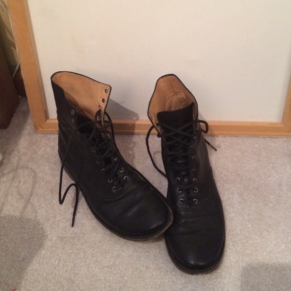 Frye boots!!