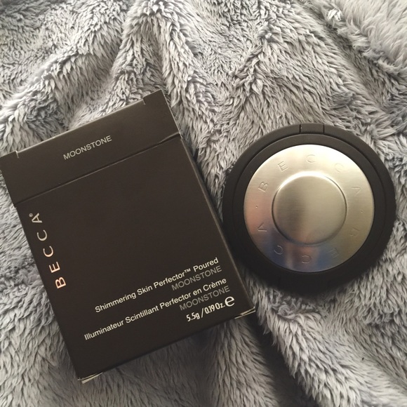 Becca Shimmering Skin Perfector "Moonstone"