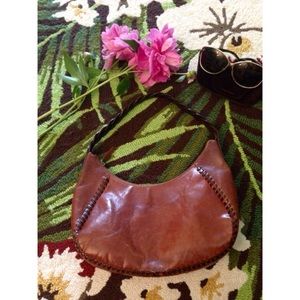 Leather shoulder bag