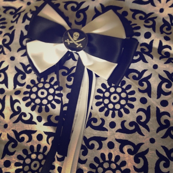 Pirate Black & White Bow