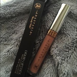 Anastasia Beverly Hills Liquid Lipstick "Naked"