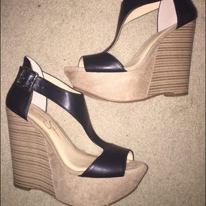 Jessica Simpson wedges