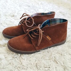 Vans Brown Suede Chukka Boot