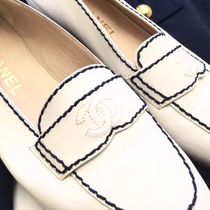 Chanel White Leather Driving Penny Loafer