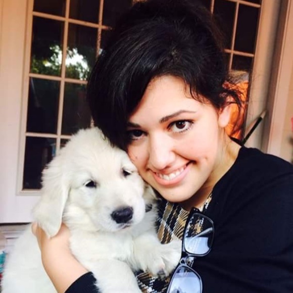 Meet your Posher, Emily - Picture 1 of 1