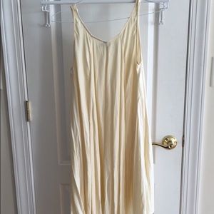 Beautiful cream high low dress!