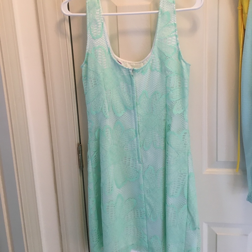 Lilly Pulitzer dress - Picture 5 of 5