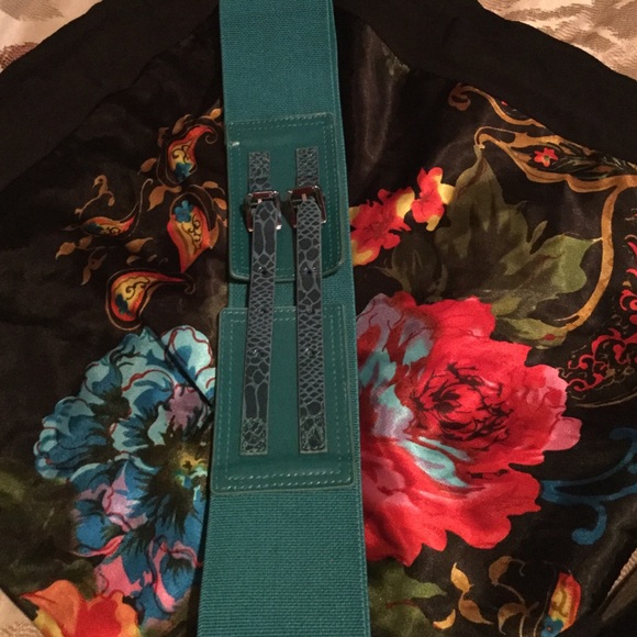 New York & Company Accessories - Wide belt