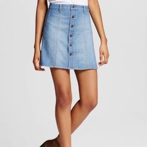 NWT Mossimo denim button up mini skirt