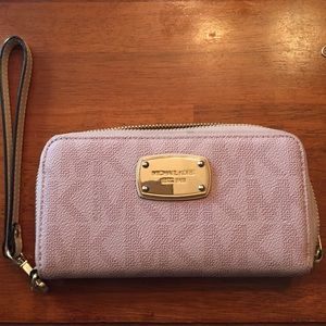 Michael Kors Wrislet