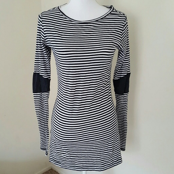lululemon athletica Tops - Lululemon Devotion LS tee