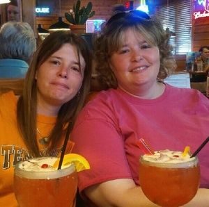 Meet your Posher, Cristy