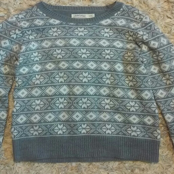 Gray and white juniors sweater