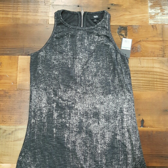 Gray tank top
