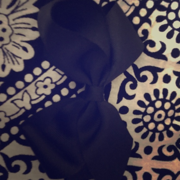 Black Bow