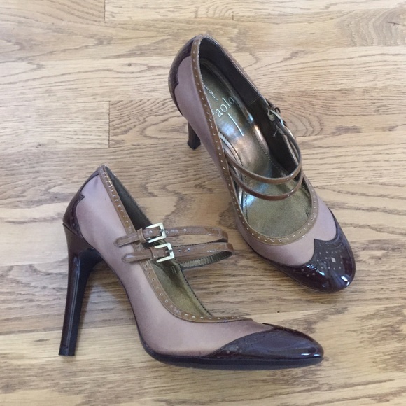 Paolo Pumps
