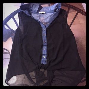 Sleeveless black top