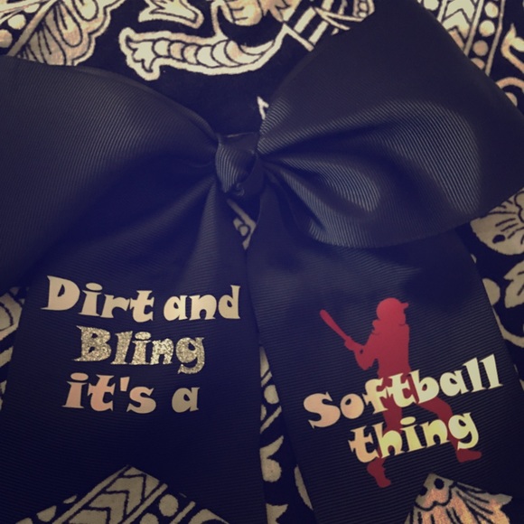 Softball Bow