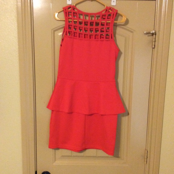 Dress - Picture 2 of 2