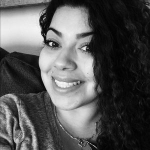 Meet your Posher, Serena