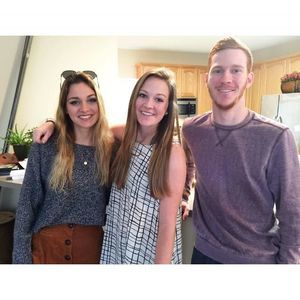 Meet your Posher, Claire