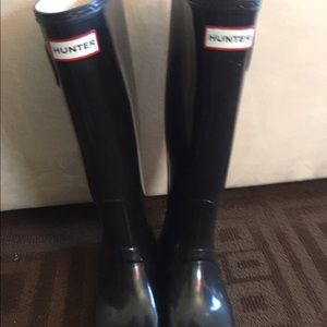 Hunter Black tall rain boots