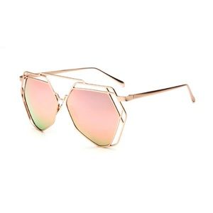 Rose gold mirror sunglasses