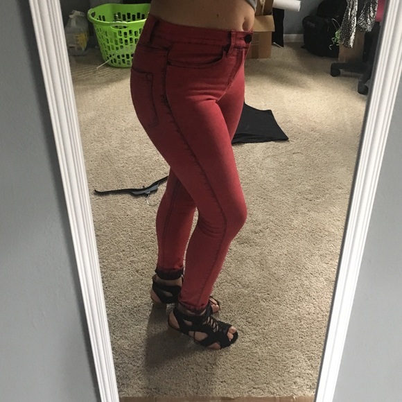 BDG red and black high waisted jeans - Picture 3 of 4